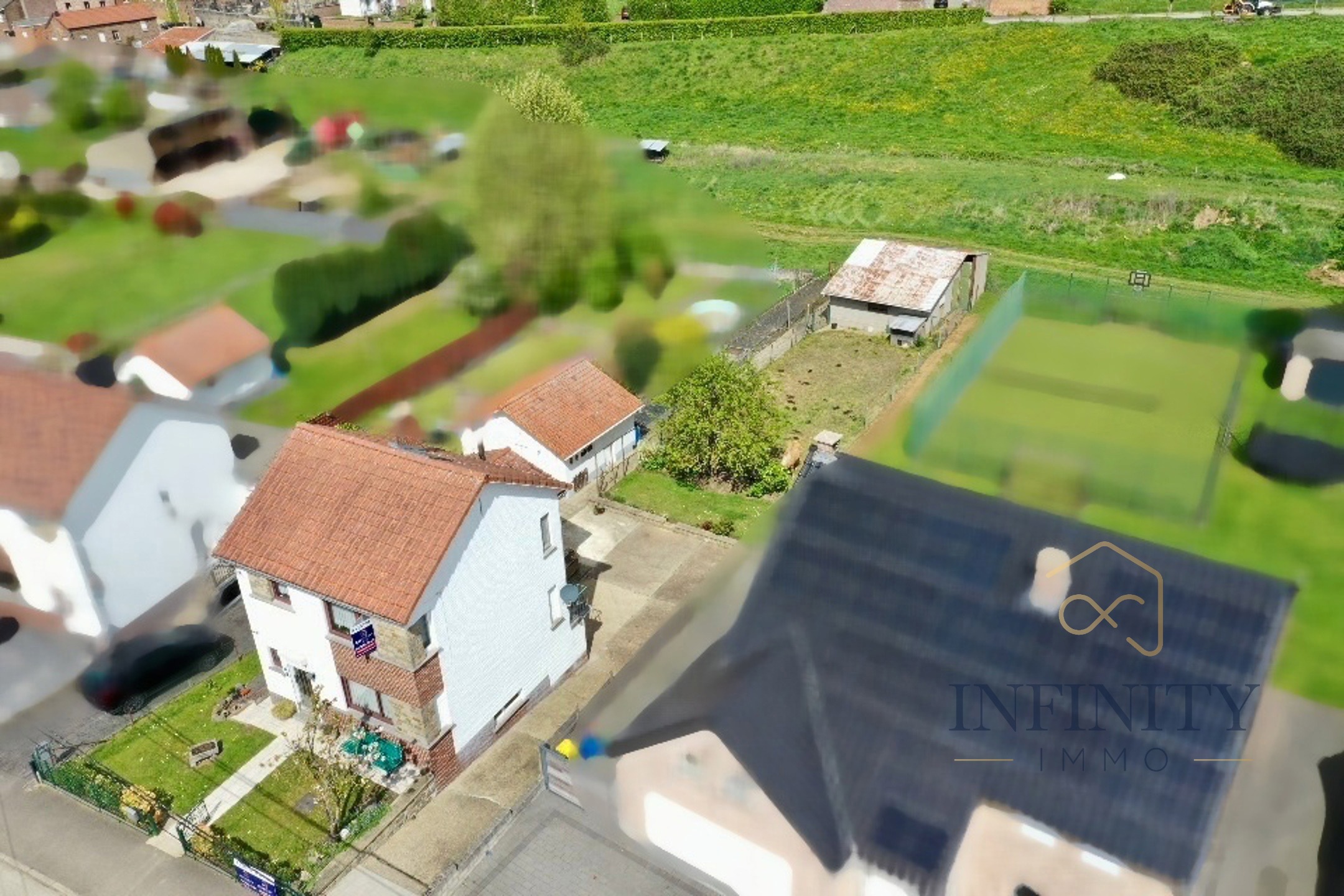 MAGNIFIQUE MAISON 4FC - 2/3 CH - GARAGE - JARDIN