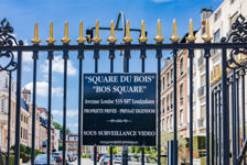 Un hôtel particulier dans le Square du Bois