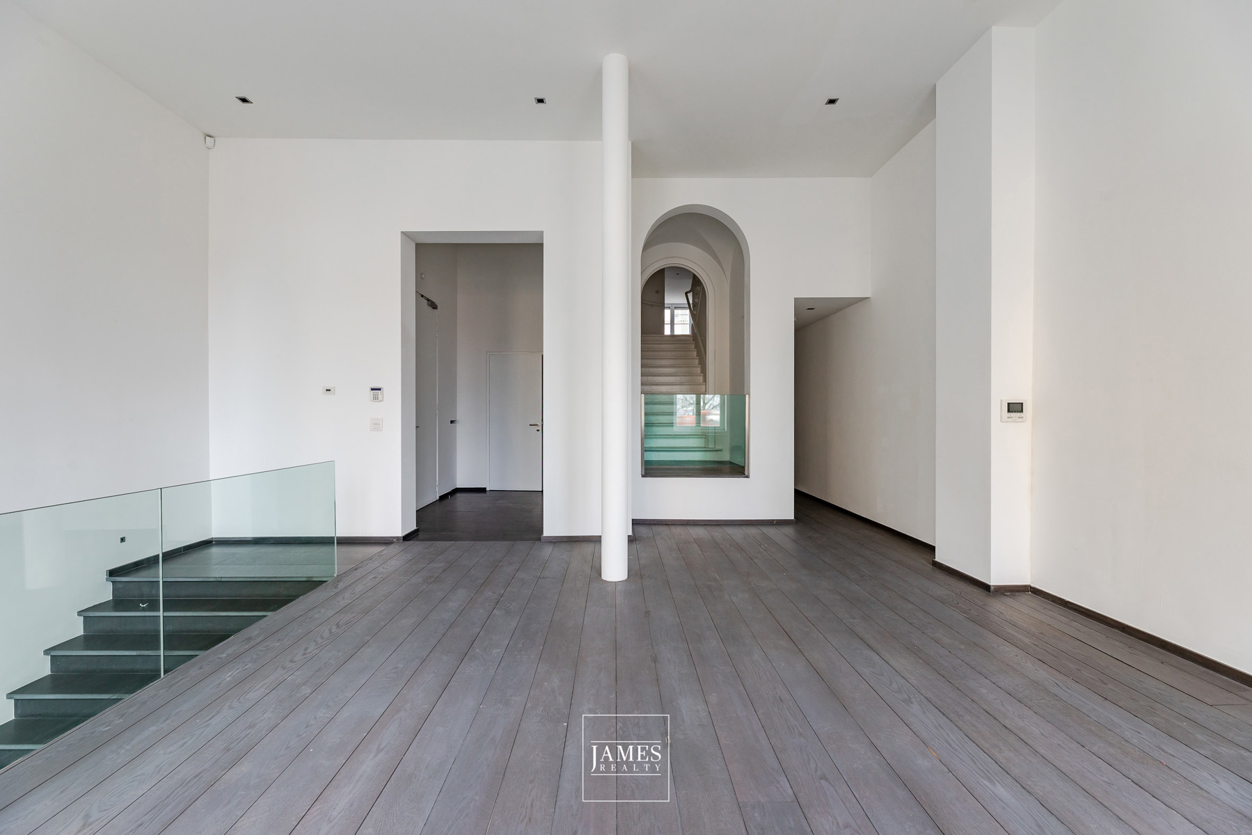 R 83 – Hôtel de maître prestigieux