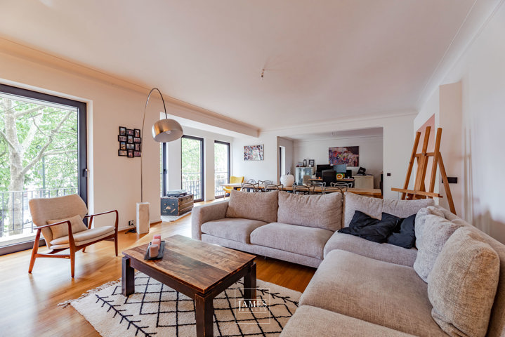Un appartement avenue Louise - Ixelles