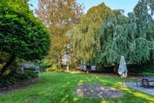 Un hôtel particulier avec jardin extraordinaire quartier Molière