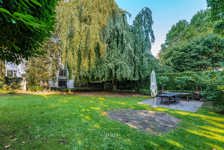 Un hôtel particulier avec jardin extraordinaire quartier Molière
