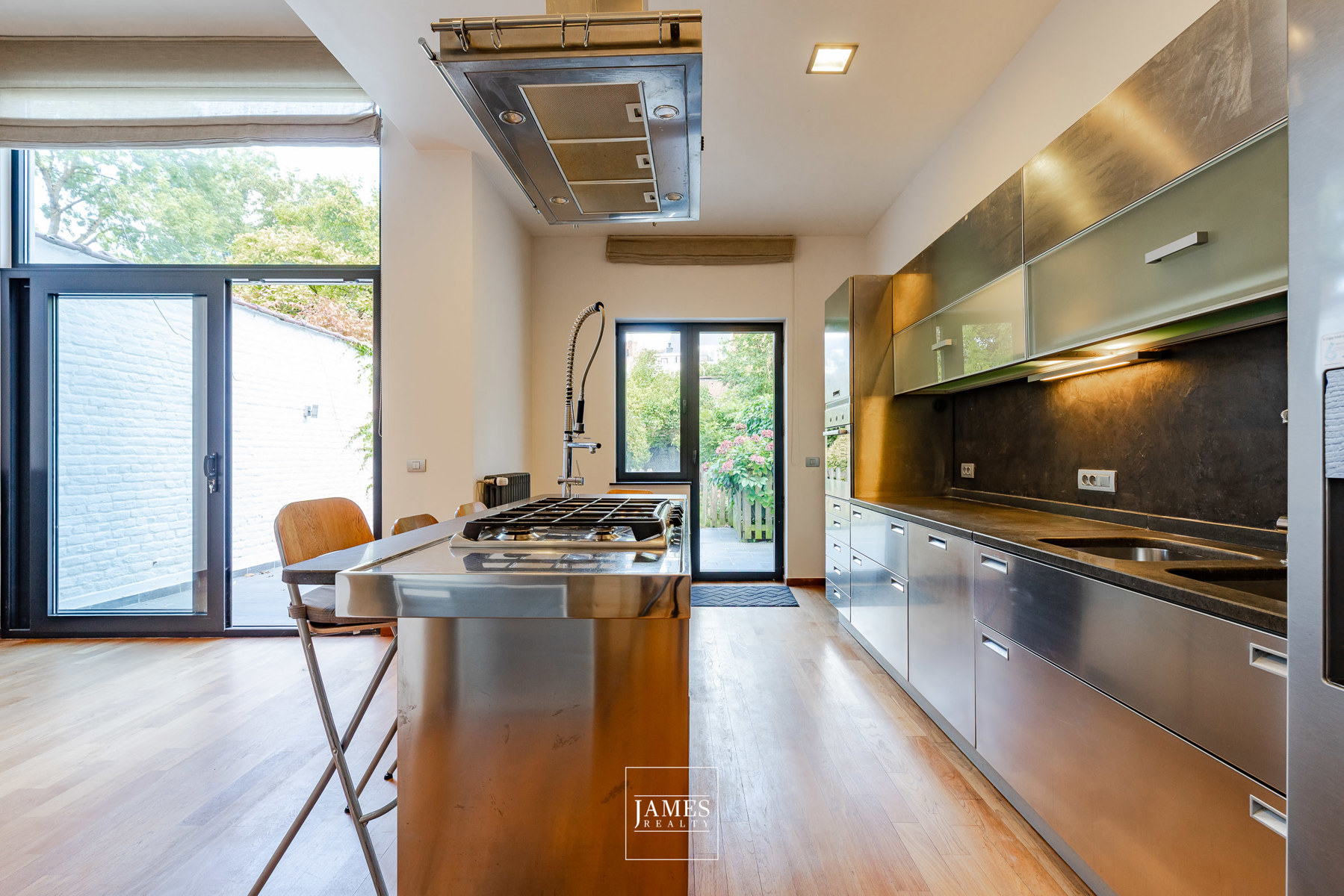 Une maison de maître rénovée avec ascenseur quartier Lepoutre - Image 12