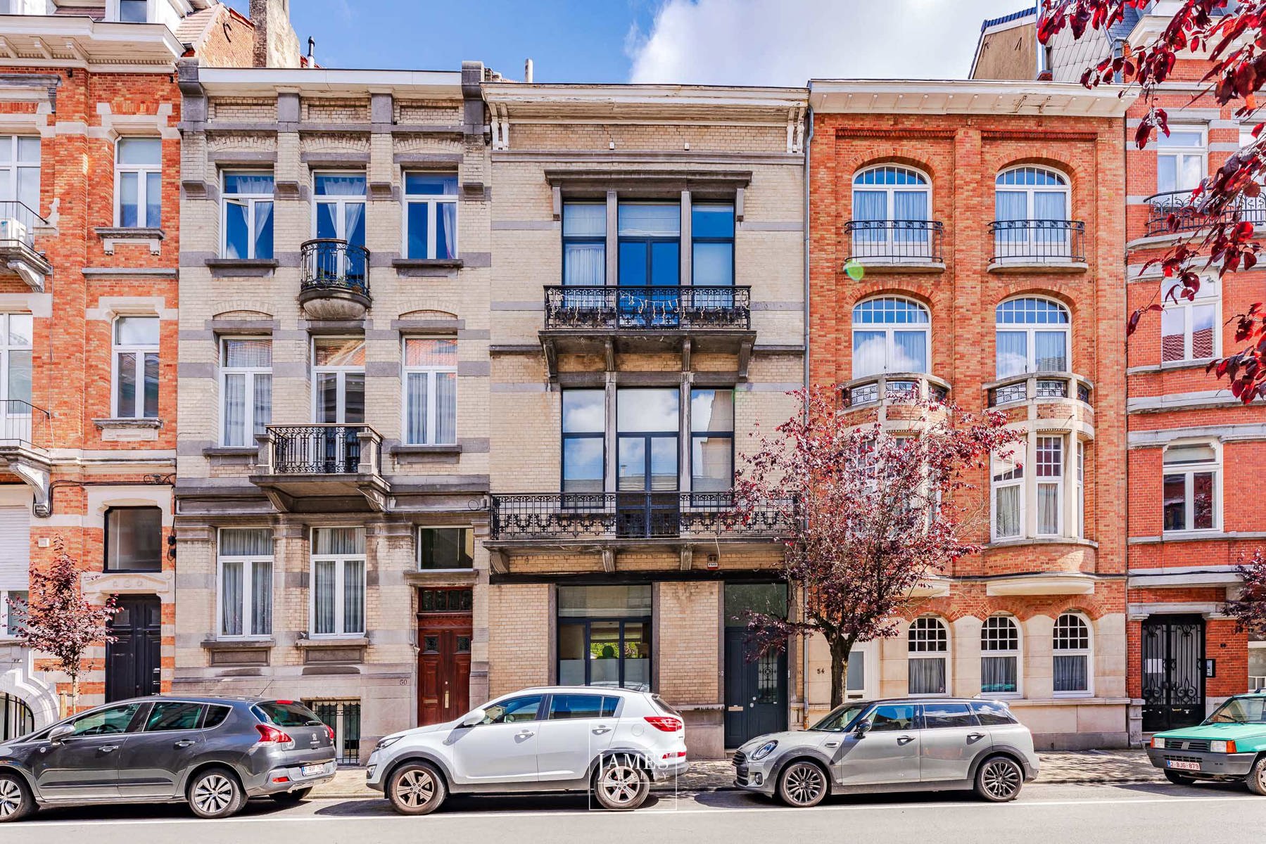 Une maison de maître rénovée avec ascenseur quartier Lepoutre - Image 3