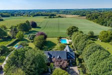 Propriété sur terrain de fond avec vue sur les champs à Ohain
