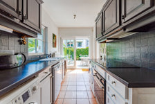 Une villa trois façades de style anglo-normand à deux pas de la plage