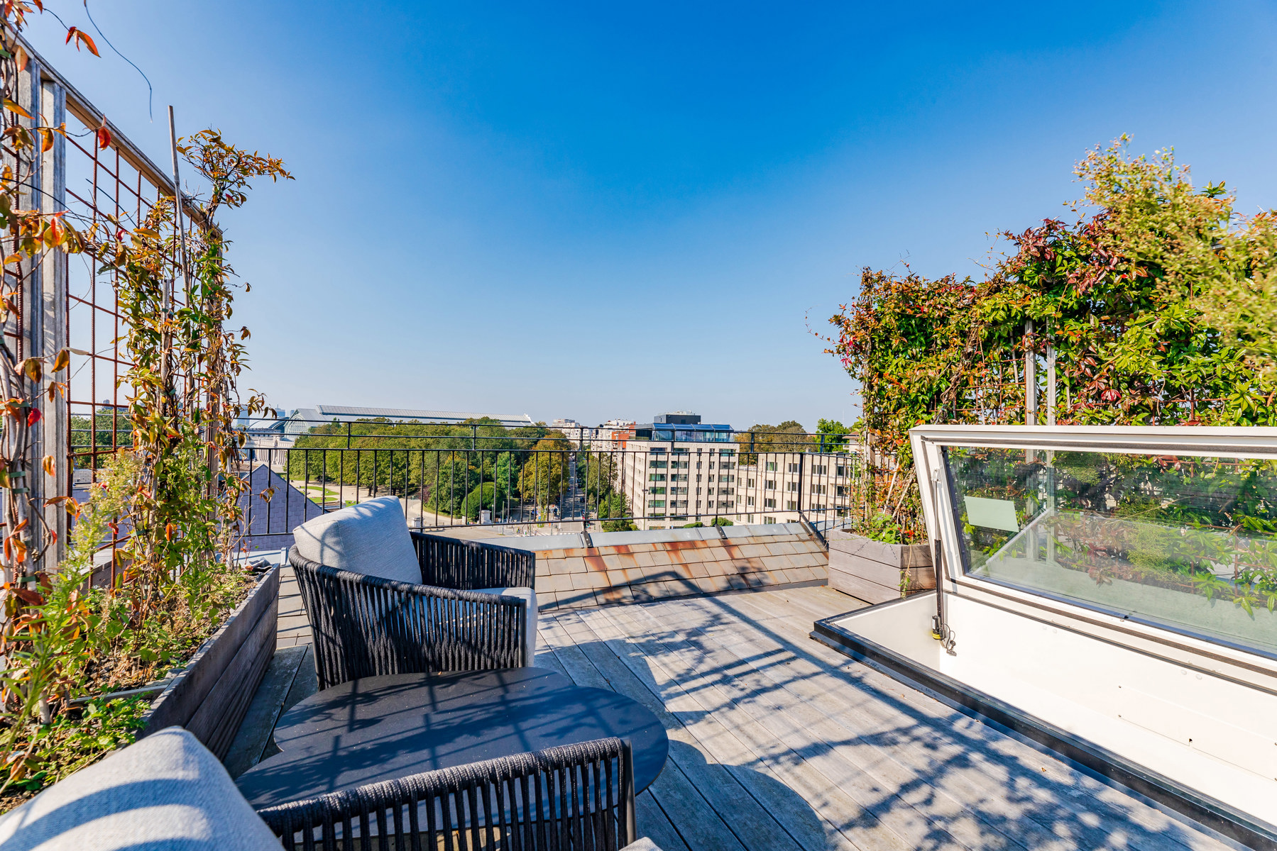 Quartier Cinquantenaire: duplex penthouse - Image 4