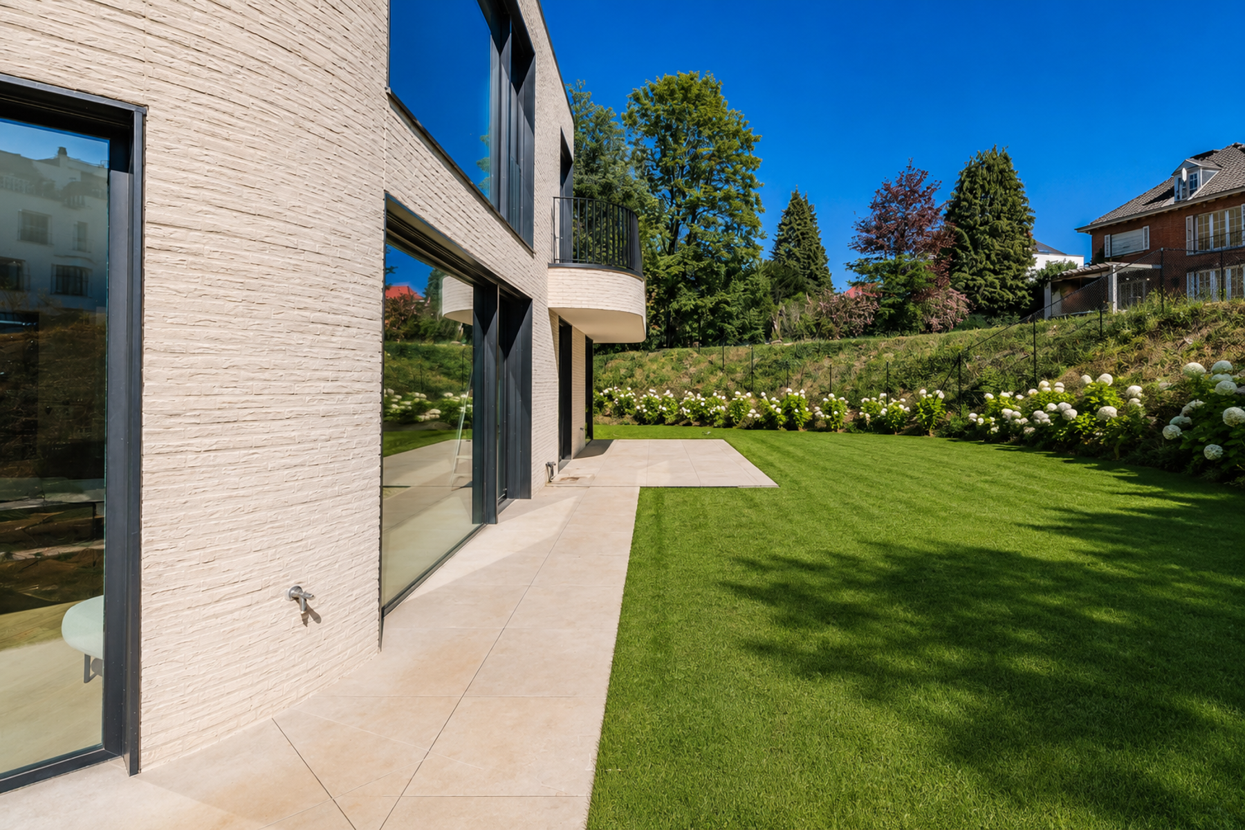 Un rez de chaussée jardin neuf de 3ch au coeur du quartier Observatoir - Image 28