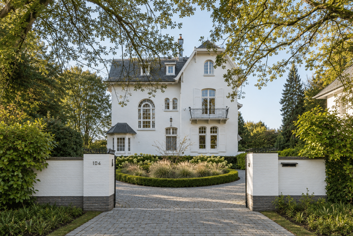 image of Une maison de famille et sa conciergerie