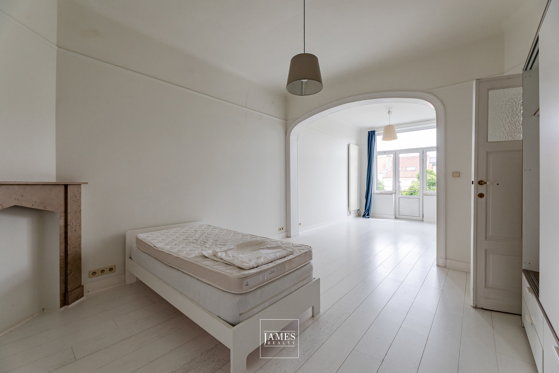 Une maison de caractère quartier Lambeau - Image 25