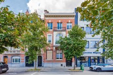 Un hôtel de maître avec superbe jardin Place Jamblinne de Meux