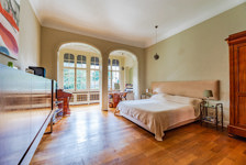 Un hôtel de maître avec superbe jardin Place Jamblinne de Meux