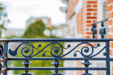 Un hôtel de maître avec superbe jardin Place Jamblinne de Meux