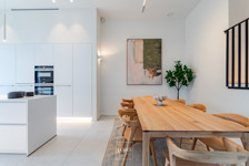 Une maison-appartement contemporaine quartier Brugmann