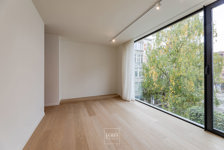 Une maison-appartement contemporaine quartier Brugmann
