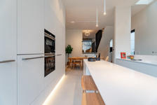 Une maison-appartement contemporaine quartier Brugmann