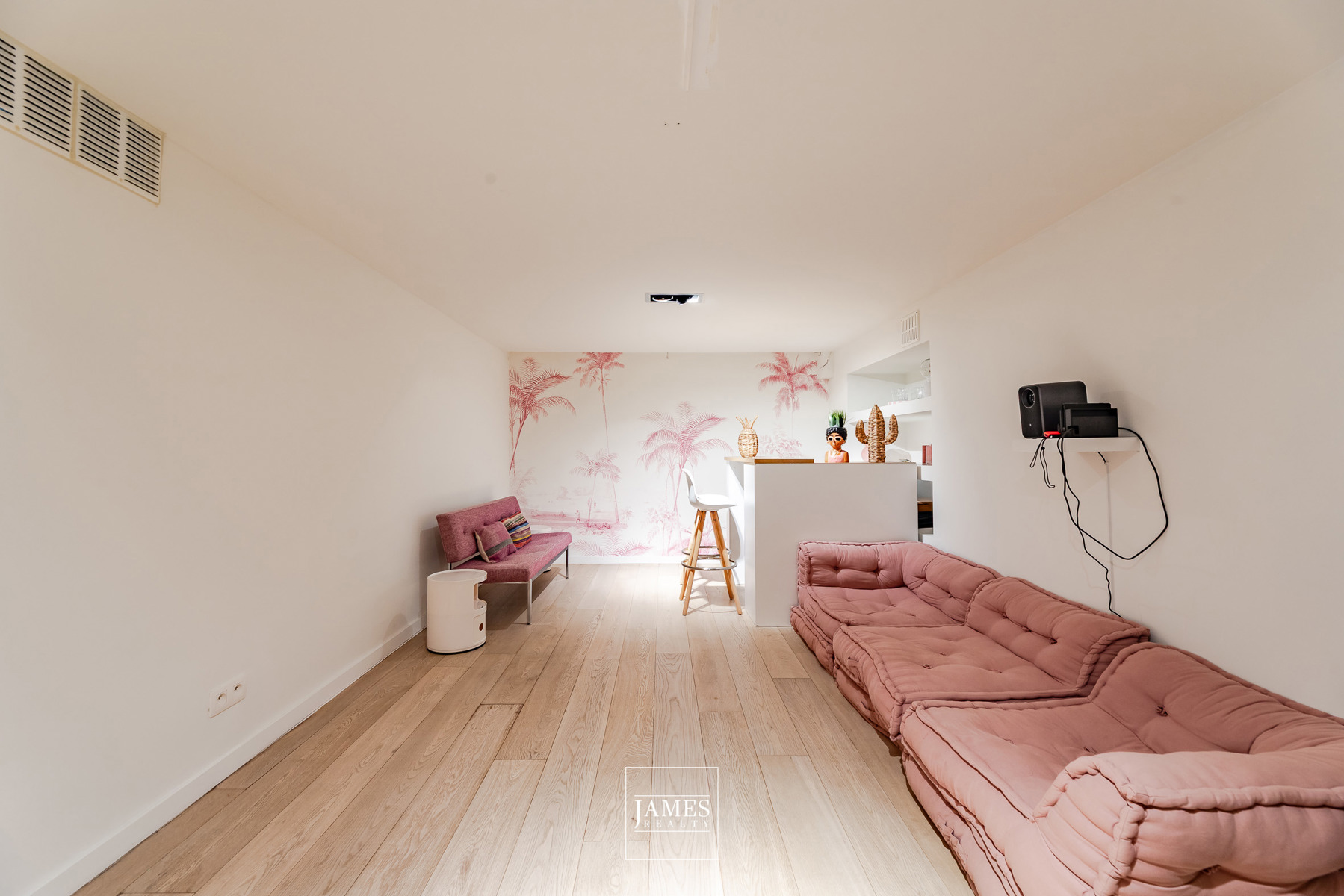 Une villa années 70' en parfait état - Image 24