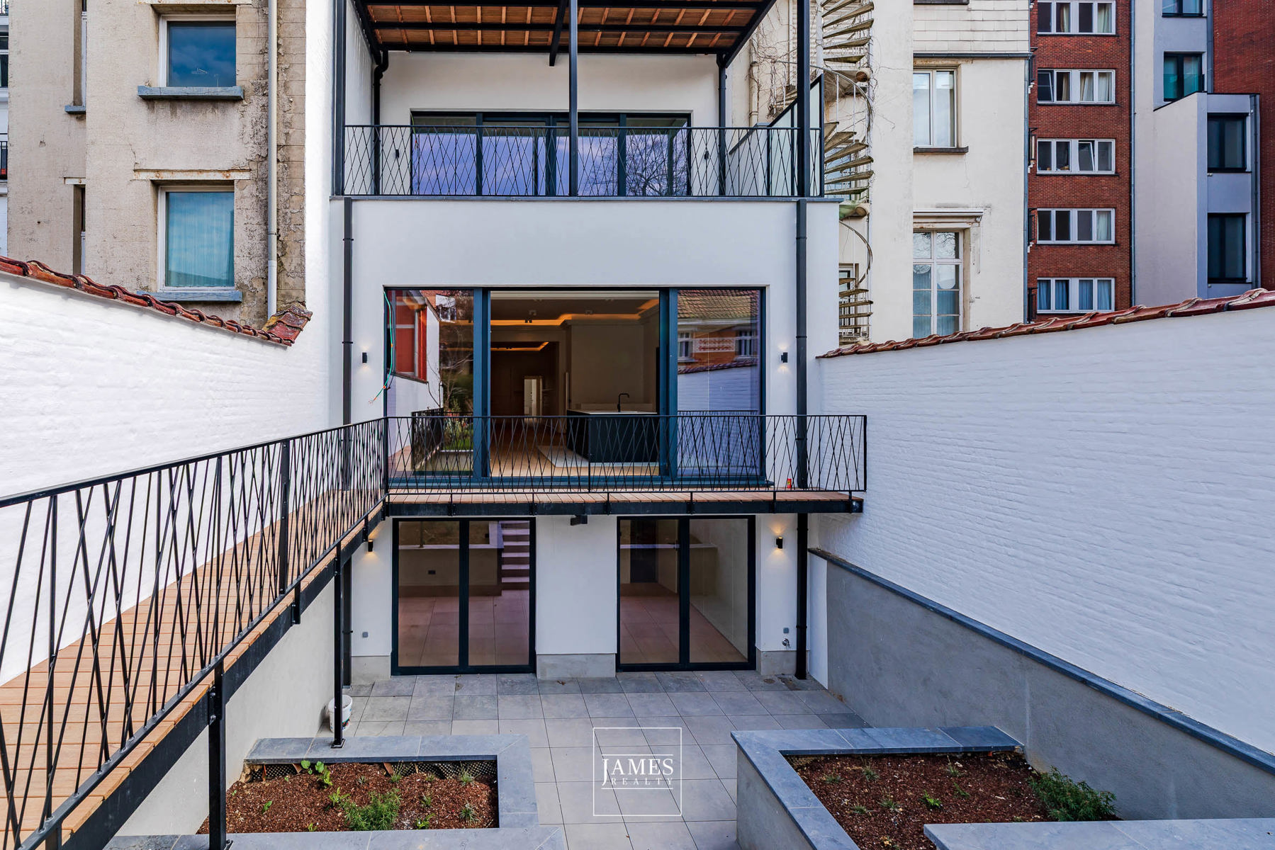 Un duplex avec jardin quartier Montgomery - Image 16