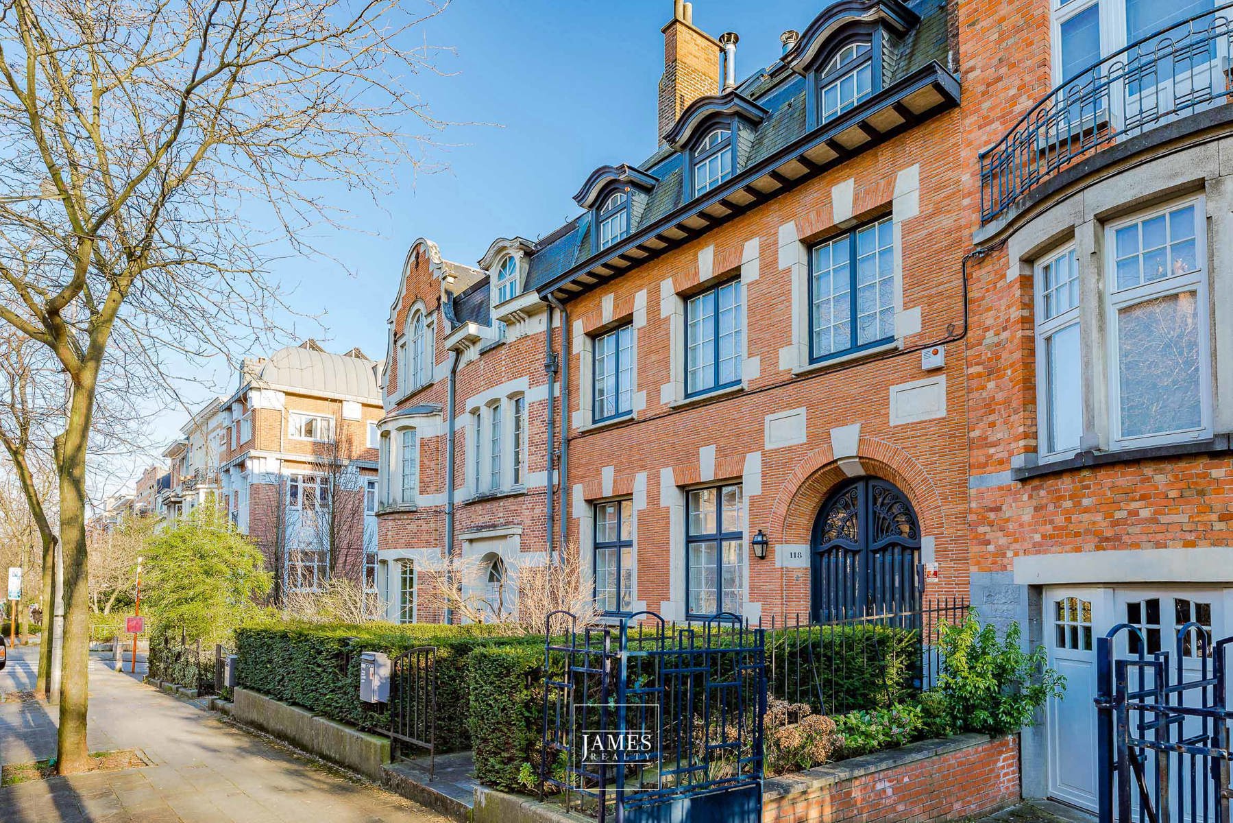 Un triplex penthouse quartier Square Vergote - Image 2