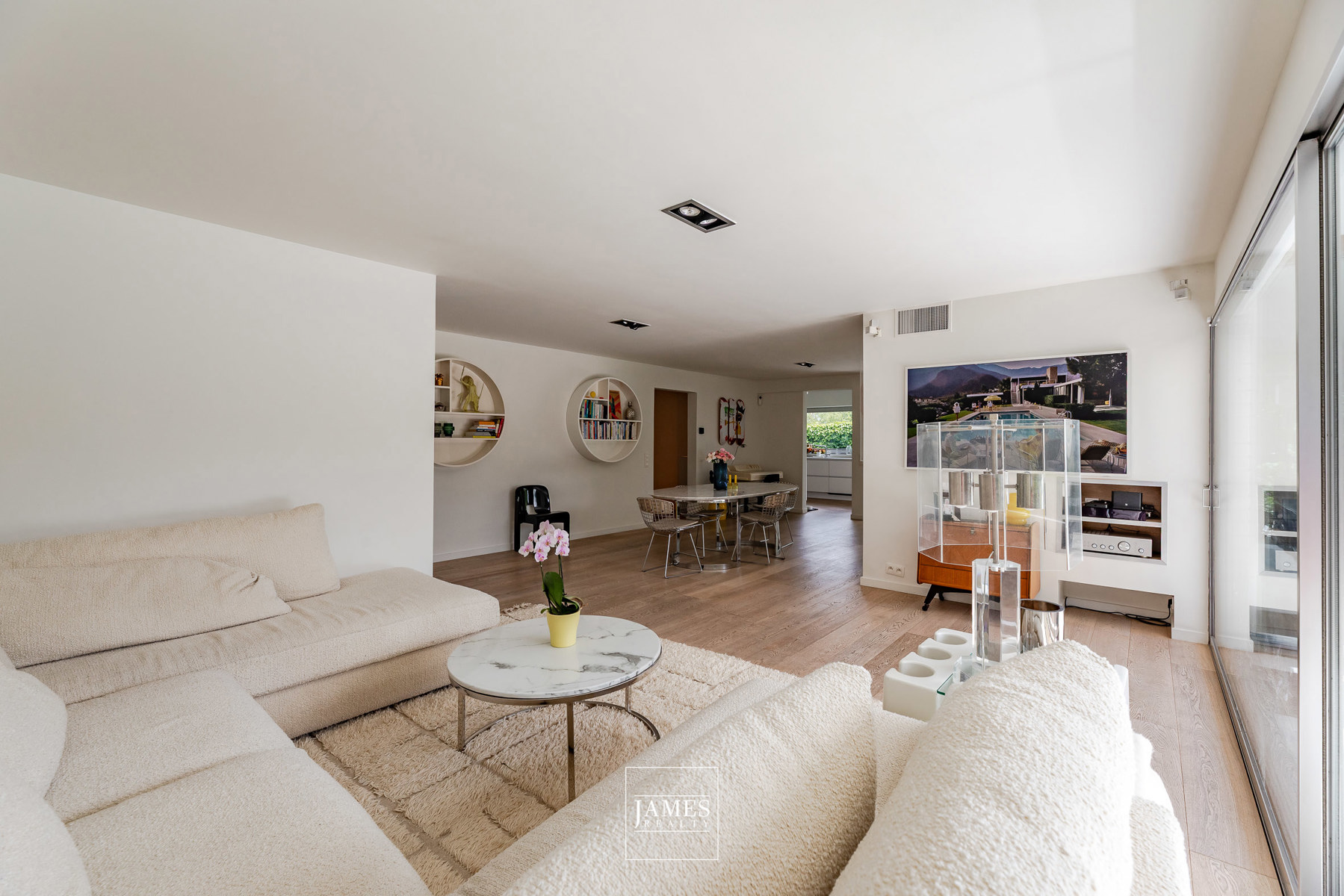 Une villa meublée années 70' en parfait état - Image 13