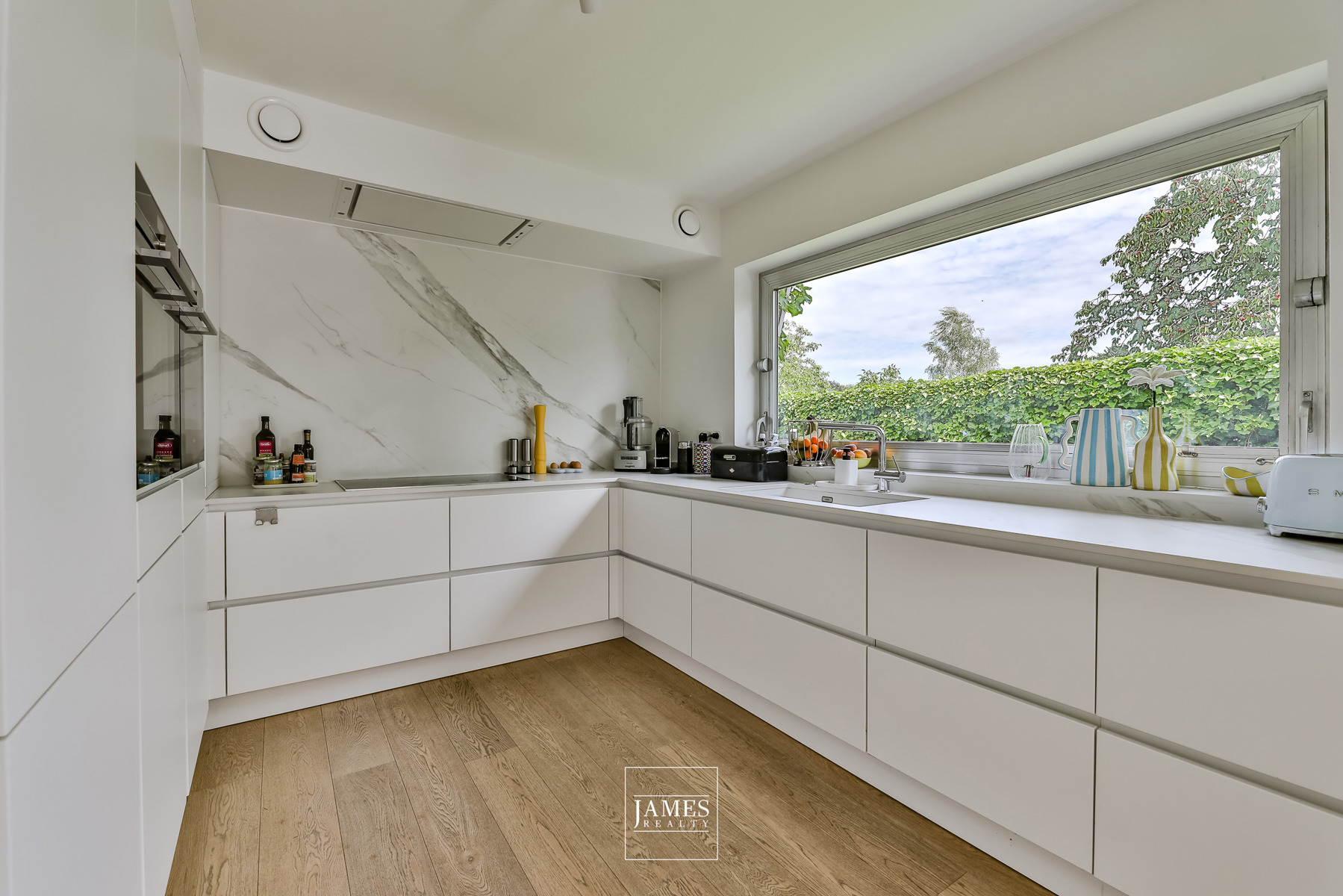 Une villa meublée années 70' en parfait état - Image 18