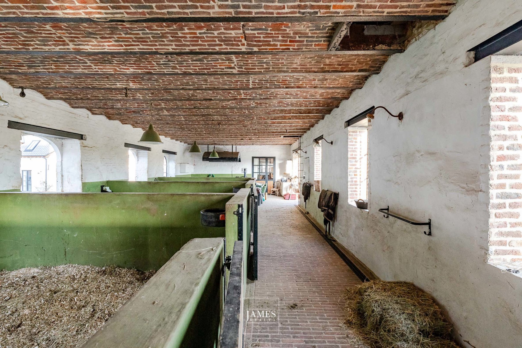 Une ferme équestre datant du 18ème - Image 6