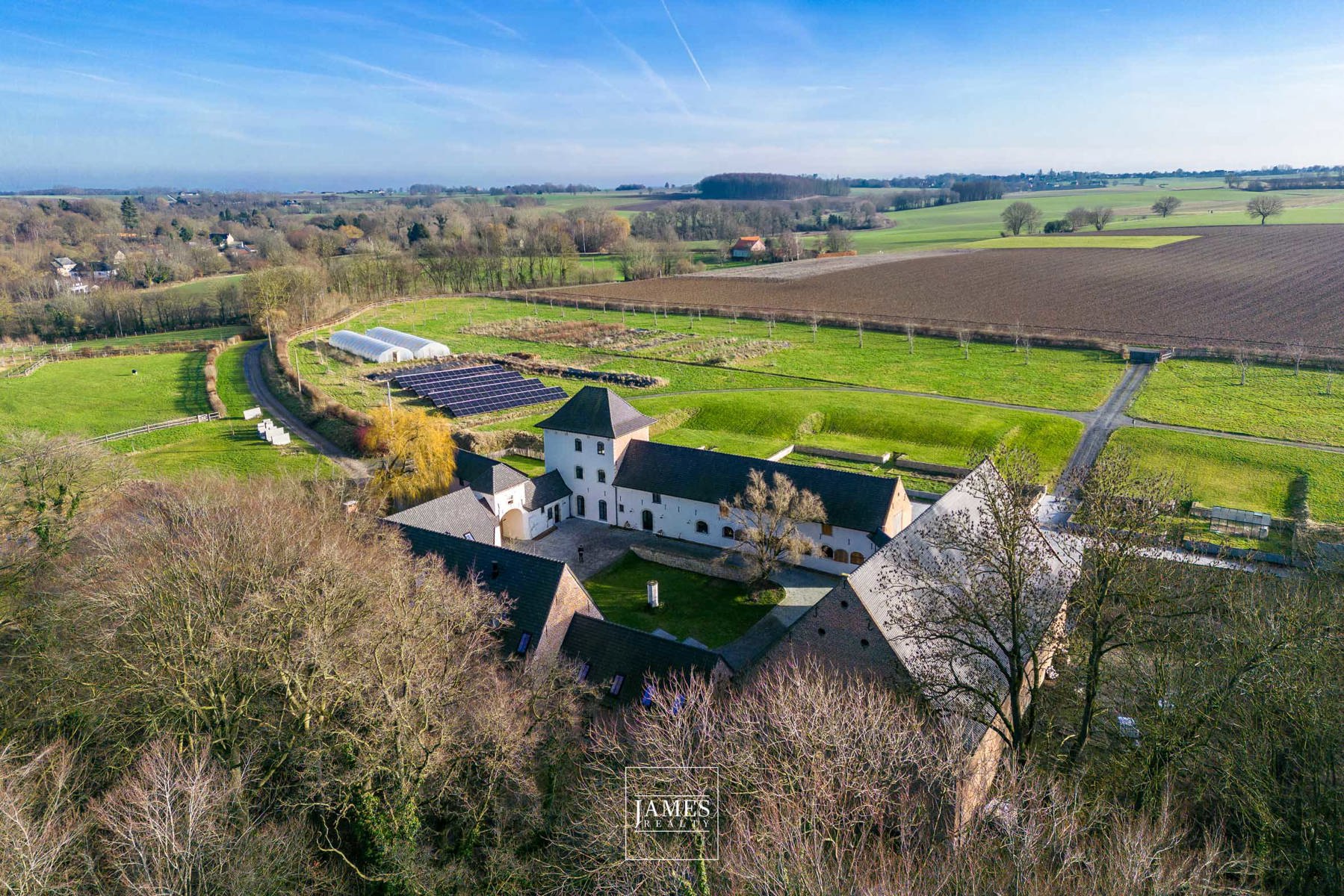 Une ferme équestre datant du 18ème - Image 17