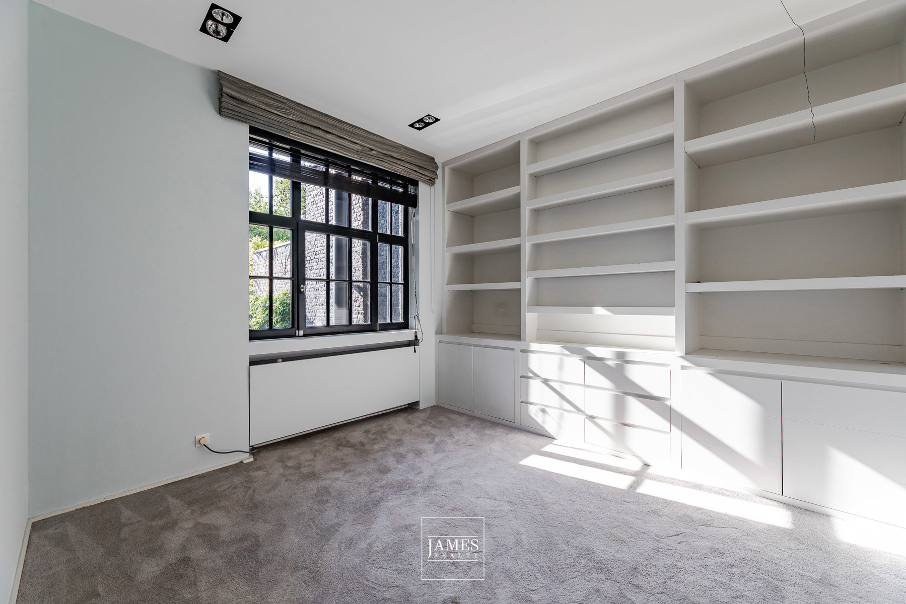 Une maison de maître quartier Molière - Image 12