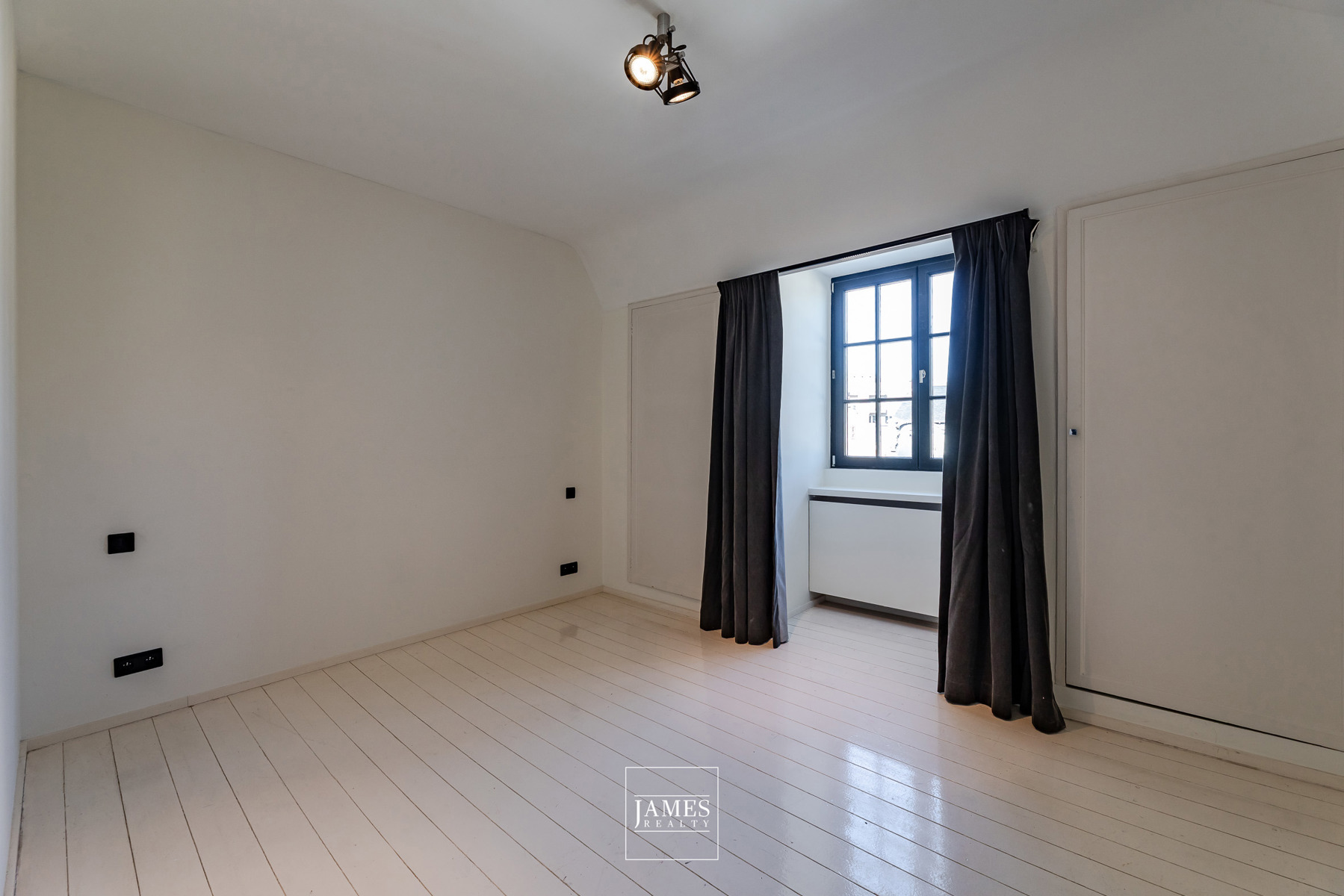 Une maison de maître quartier Molière - Image 31