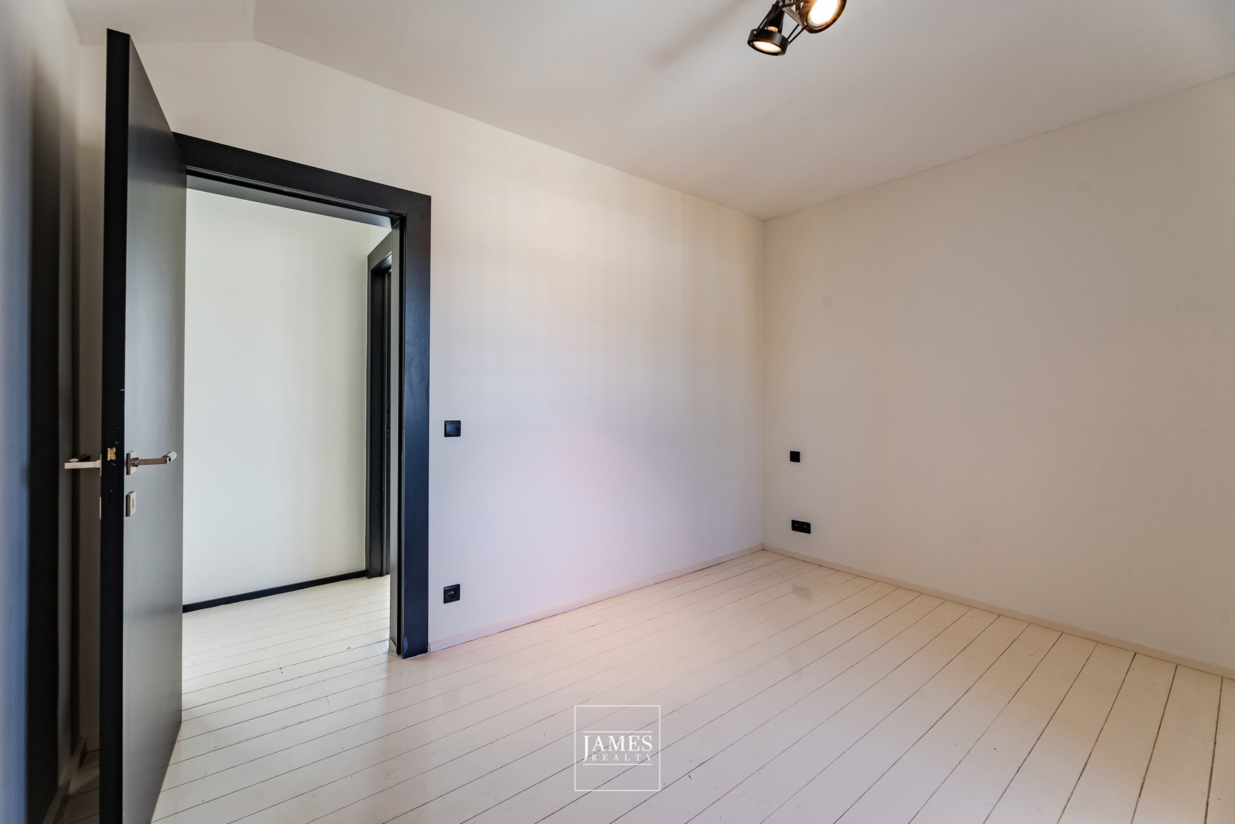 Une maison de maître quartier Molière - Image 32