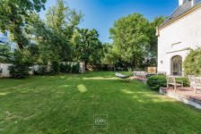 Une maison d'Adrien Blomme avec jardin extraordinaire