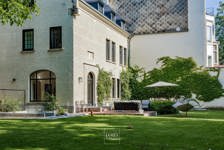 Une maison d'Adrien Blomme avec jardin extraordinaire