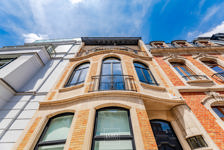 Hôtel de Maître avec ascenseur dans le Square du Bois