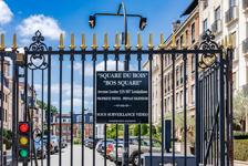 Hôtel de Maître avec ascenseur dans le Square du Bois