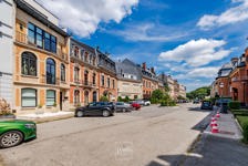 Square du Bois: élégant Hôtel de Maître avec ascenseur