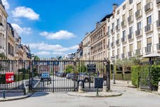 Square du Bois: élégant Hôtel de Maître avec ascenseur