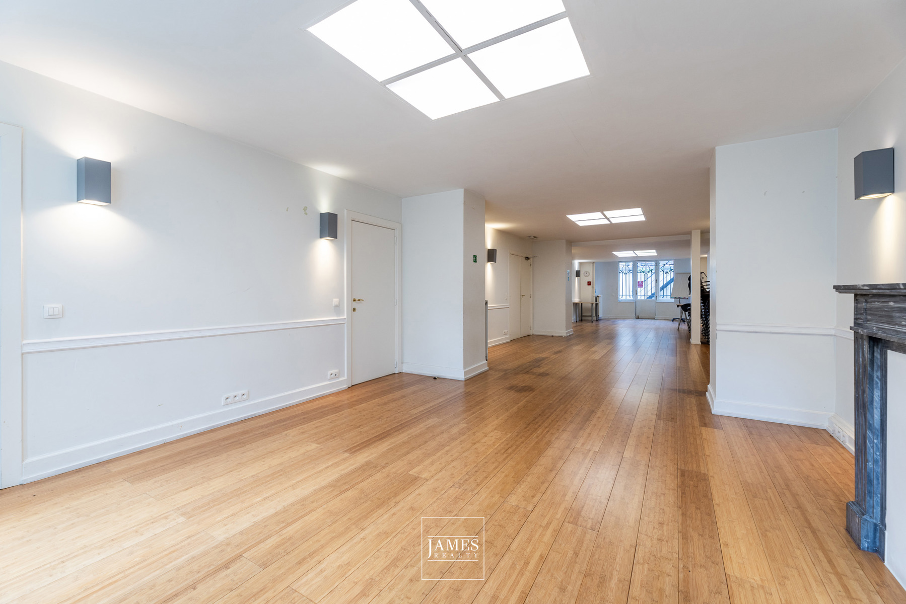Maison de prestige avec arrière maison au Cinquantenaire - Image 18