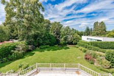 Une villa avec piscine intérieure quartier Prince d'Orange