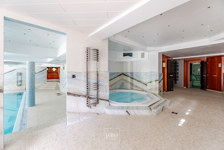 Une villa avec piscine intérieure quartier Prince d'Orange