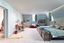 Un hôtel particulier avec jardin et arrière-maison quartier Molière