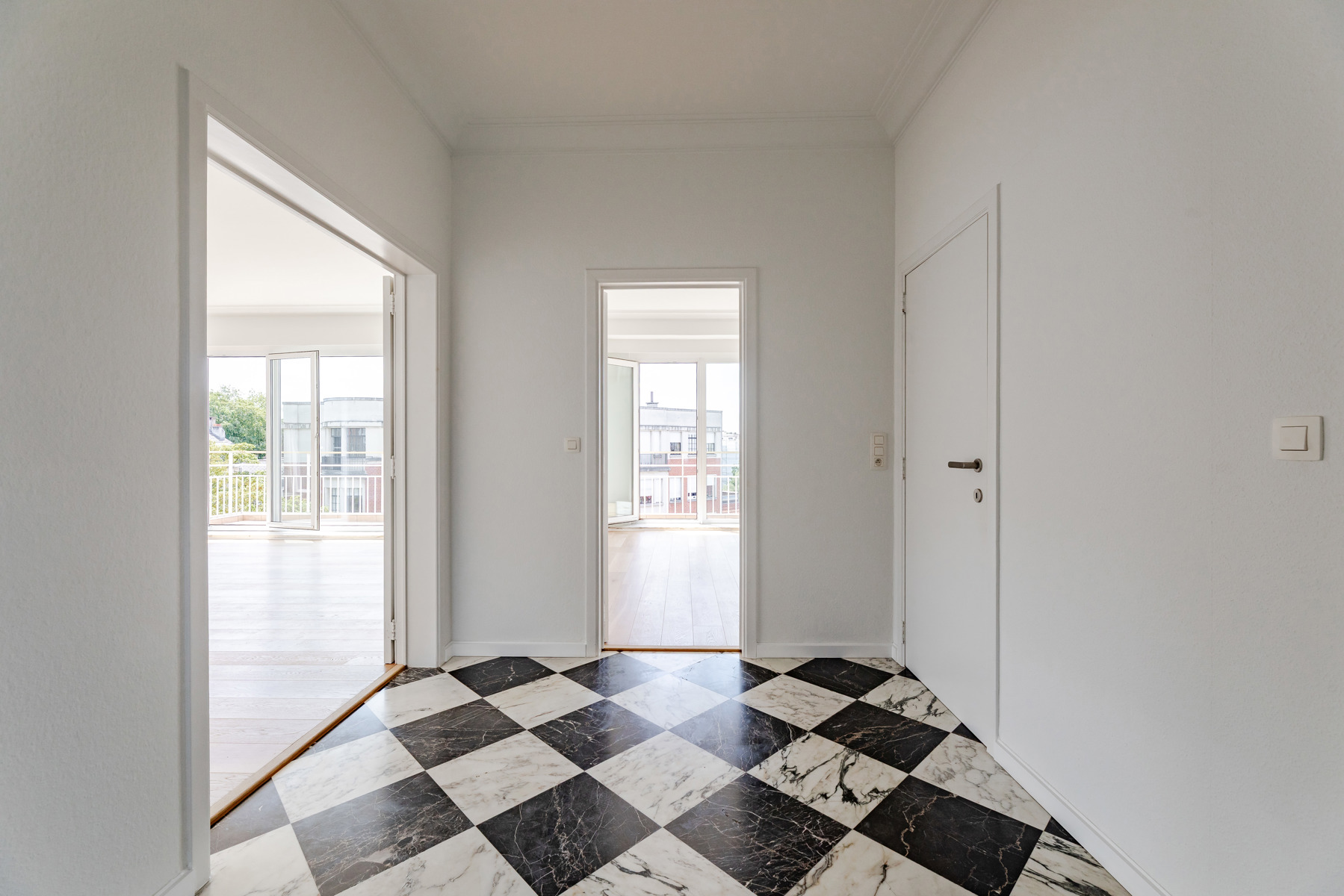 Un penthouse 3 chambres et terrasses quartier Bois de la Cambre - Image 4