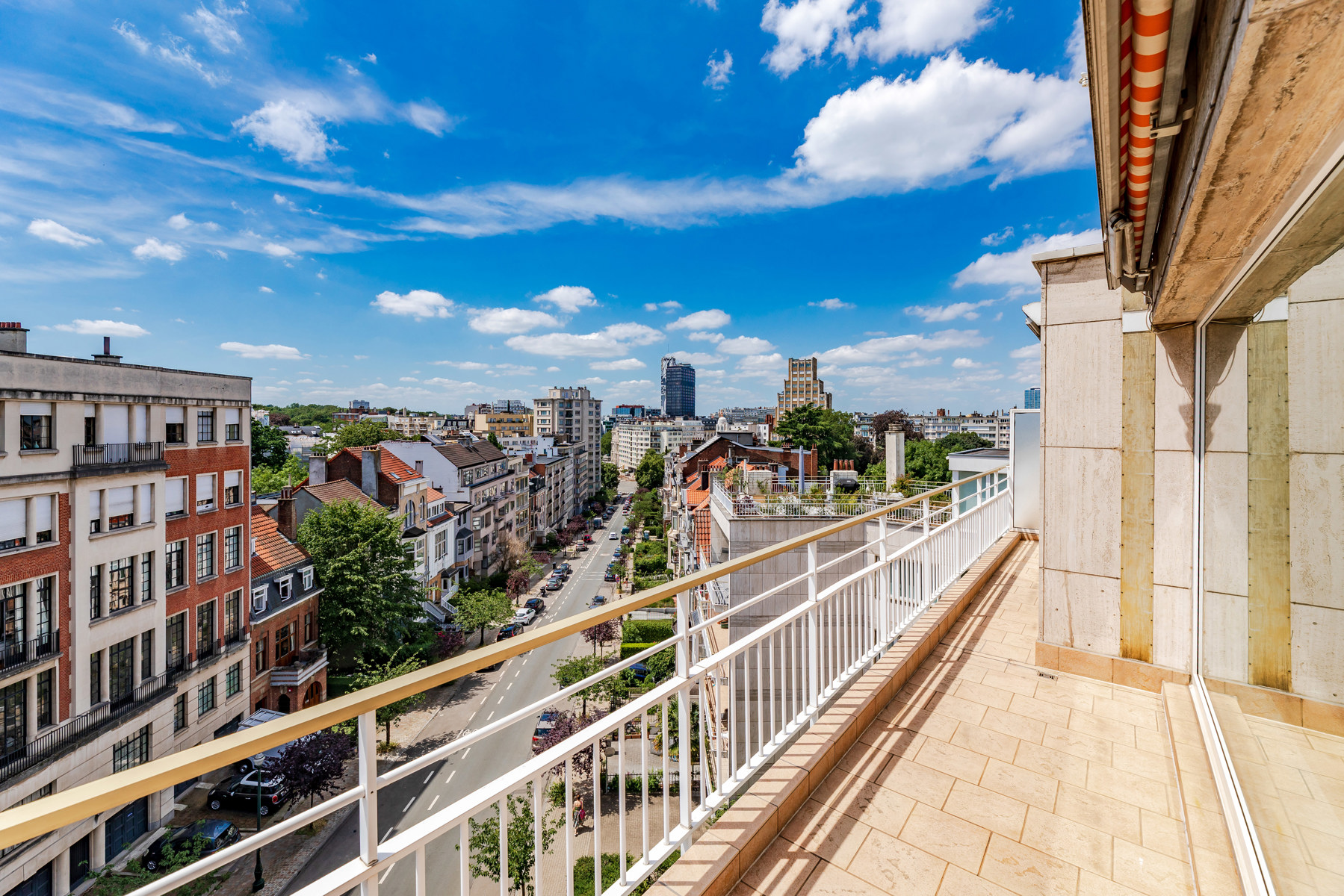 Un penthouse 3 chambres et terrasses quartier Bois de la Cambre - Image 2