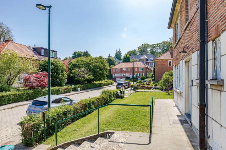 image of Square Van Bever