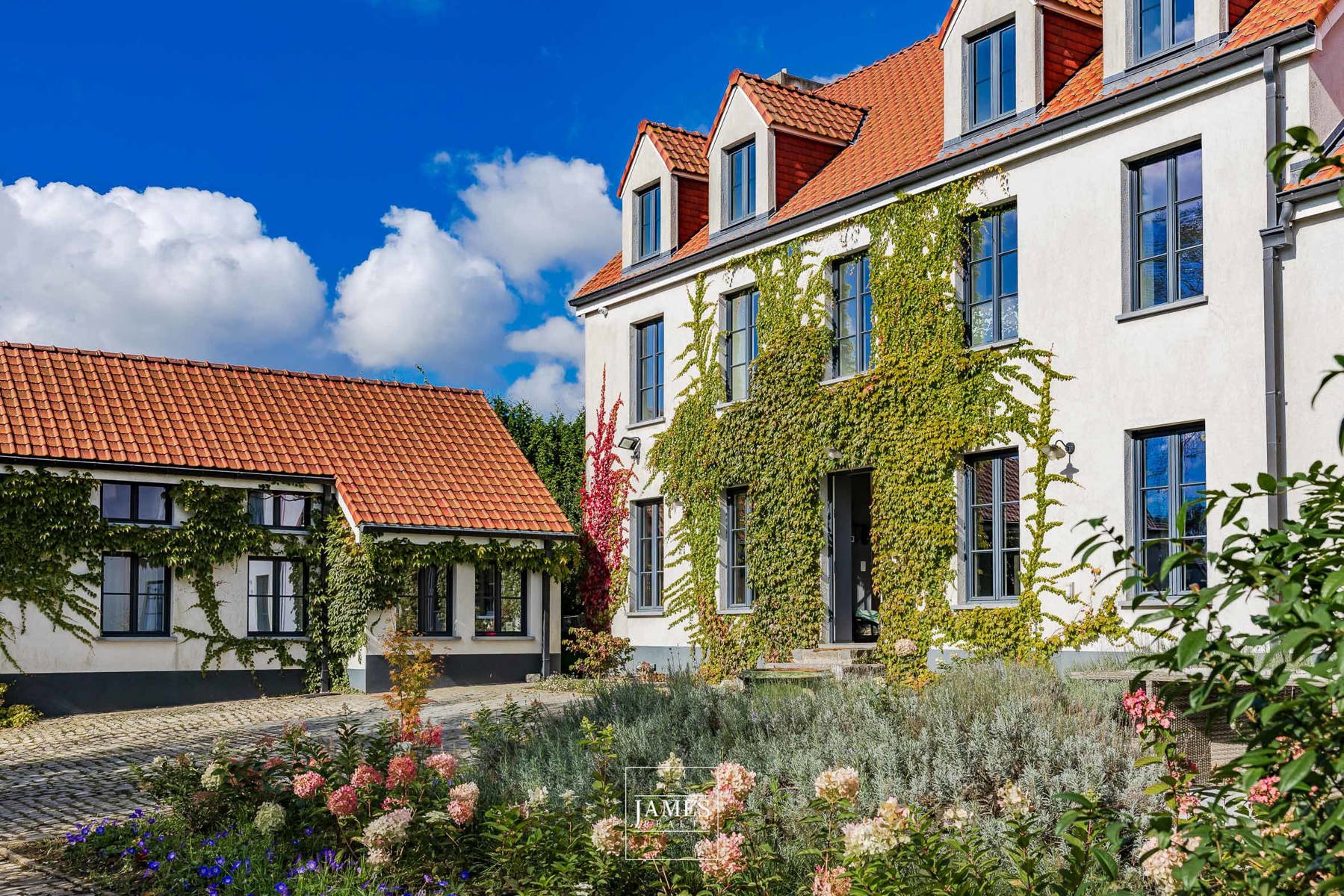 Une propriété sur 1,5 hectare option terrains constructibles - Image 13