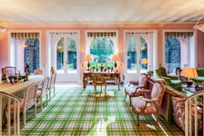 Un hôtel particulier dans le Square du Bois