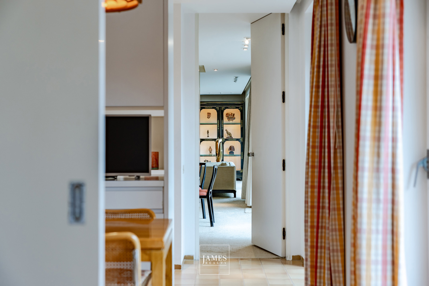 Un appartement d'exception pour amateurs de design 70' - Image 14