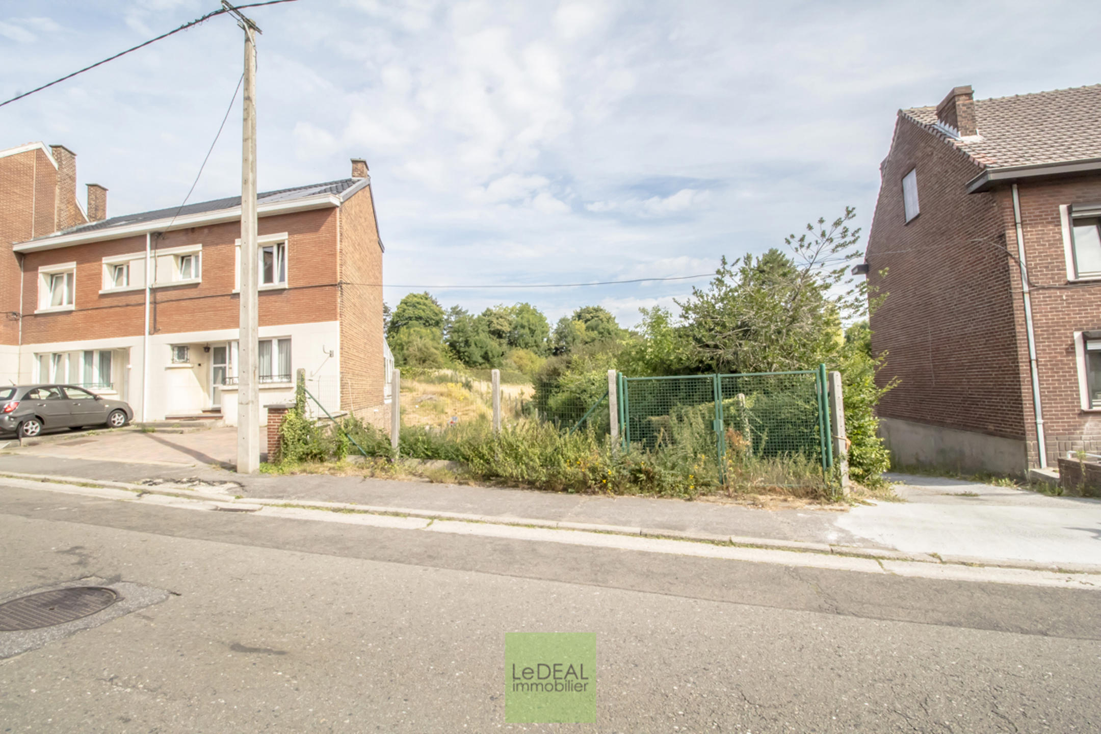 Terrain à bâtir facile d'accès de 5 ares 36 ca