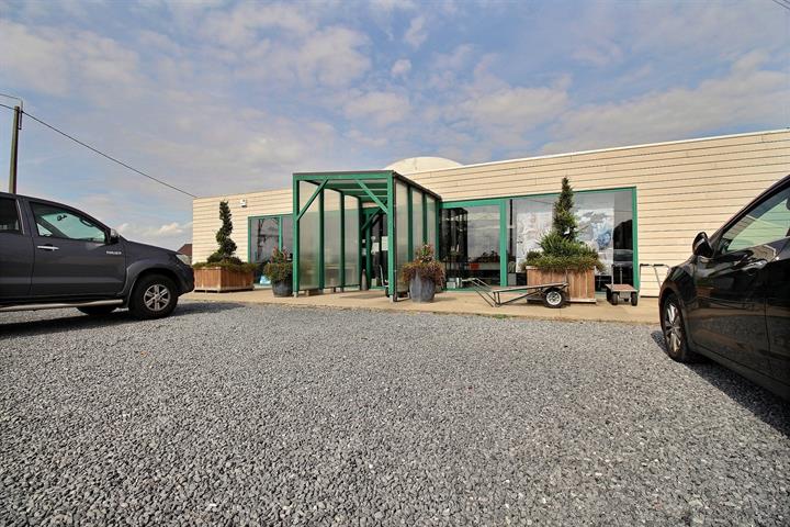 db30a662bf9b4dcc9bd158df32f1cbd6