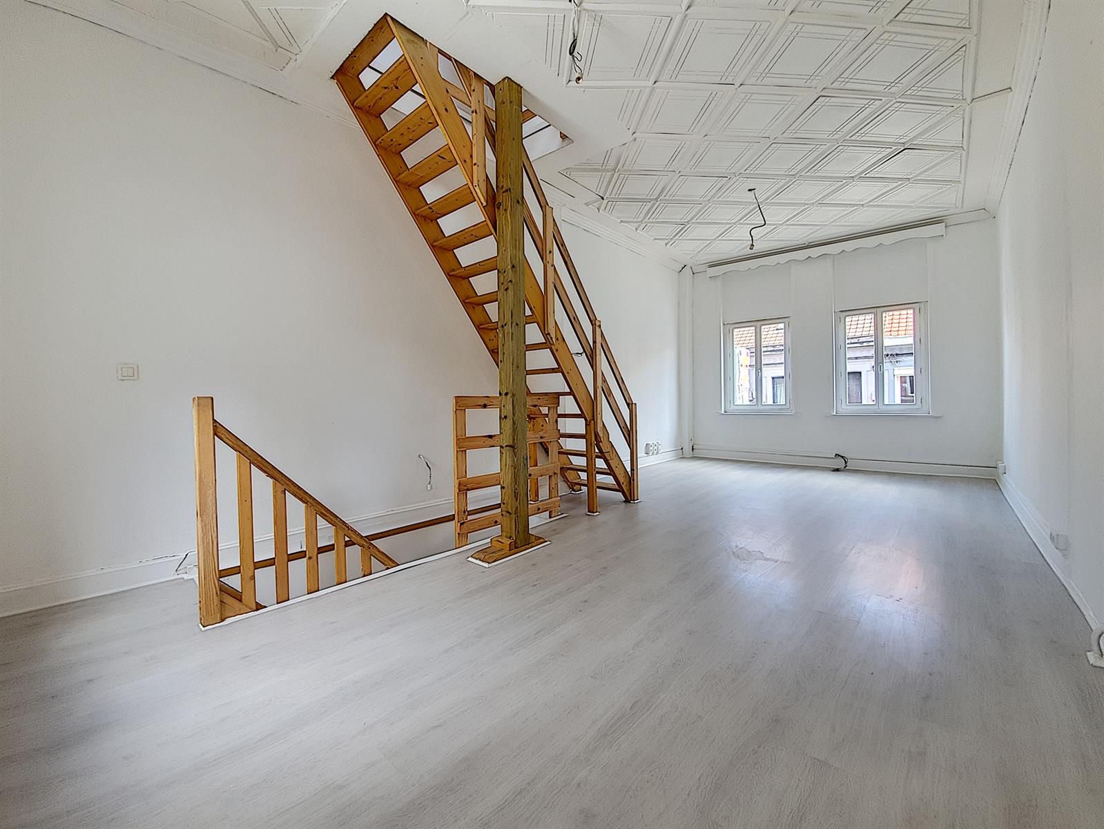 052a24ba31b74723ac2798a15a275189