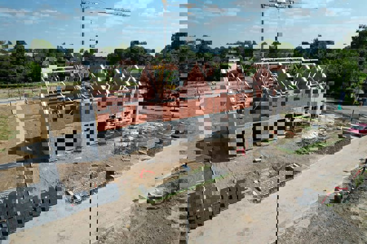 d76367d54f304af8b3309eaaa3cb8b50